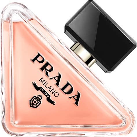 perfume prada paradox